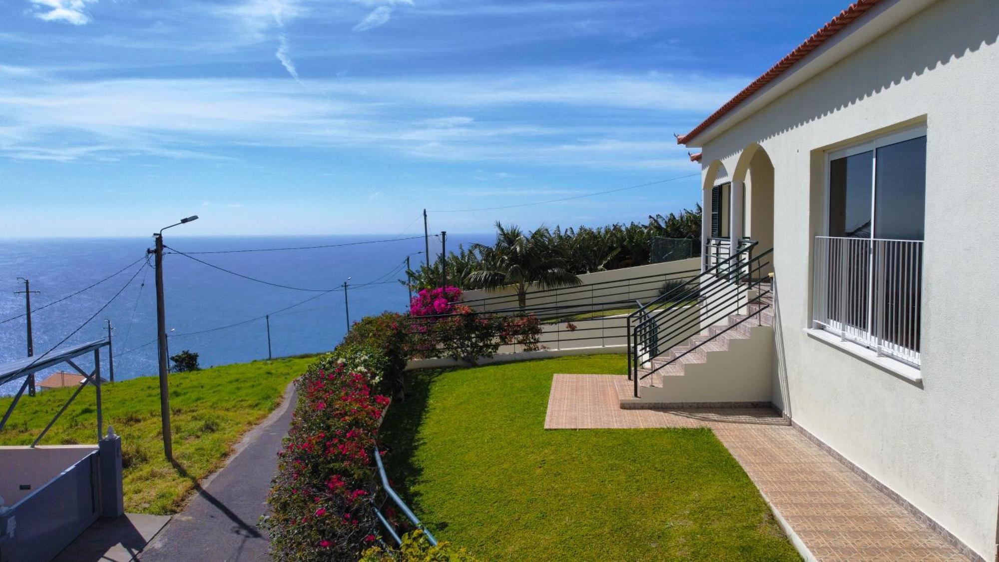 Casa Eleanor By Lovelystay Calheta  Exterior foto